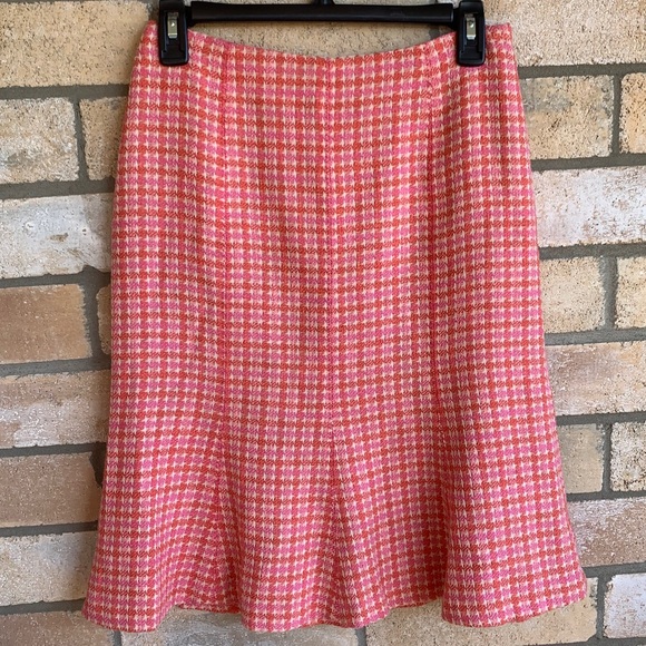 Ann Taylor Skirt - Picture 1 of 5